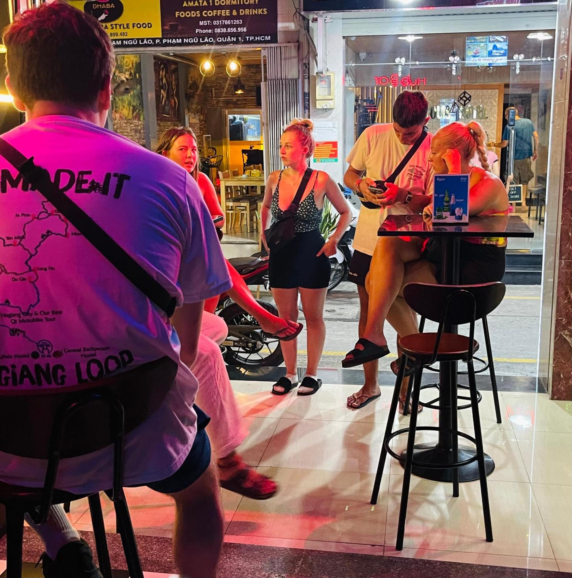 Saigon Hub Hostel Хошимин Экстерьер фото